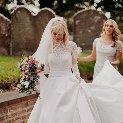 A bride arrives at church