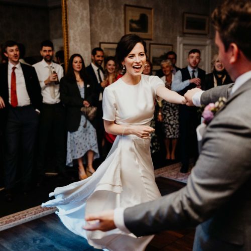 Bride-and-groom-perform-first-dance
