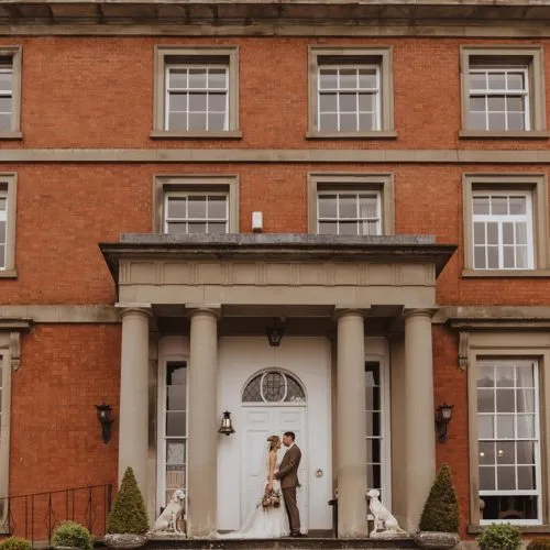 Bride-and-groom-photograph-outside-Georgian-Homme-House-2
