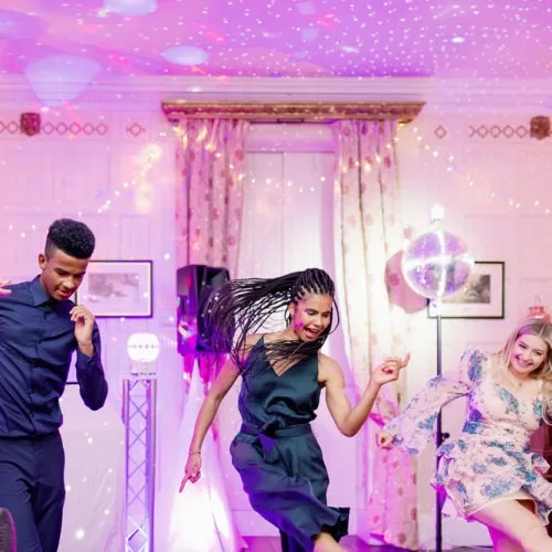 Guests-perform-in-Homme-House-Panelled-Room