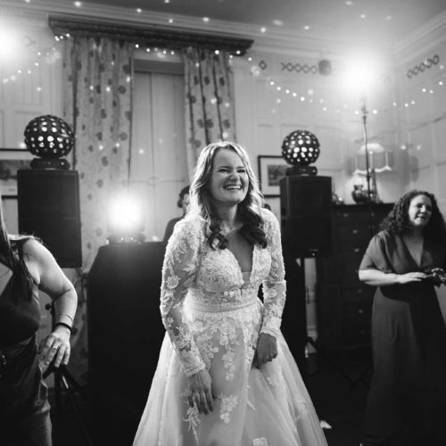 Bride-on-dance-floor