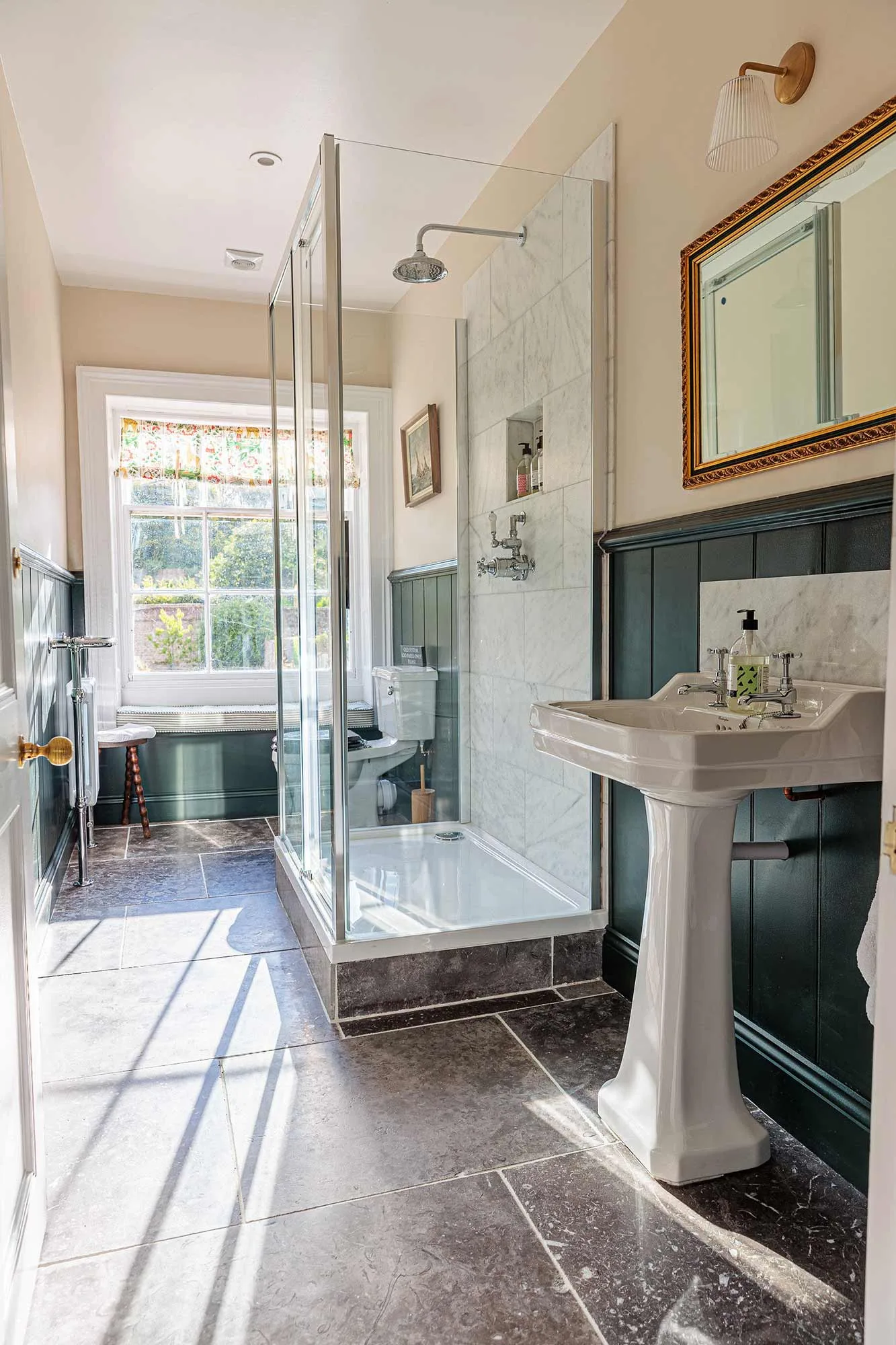 Homme-House-Bathroom-2