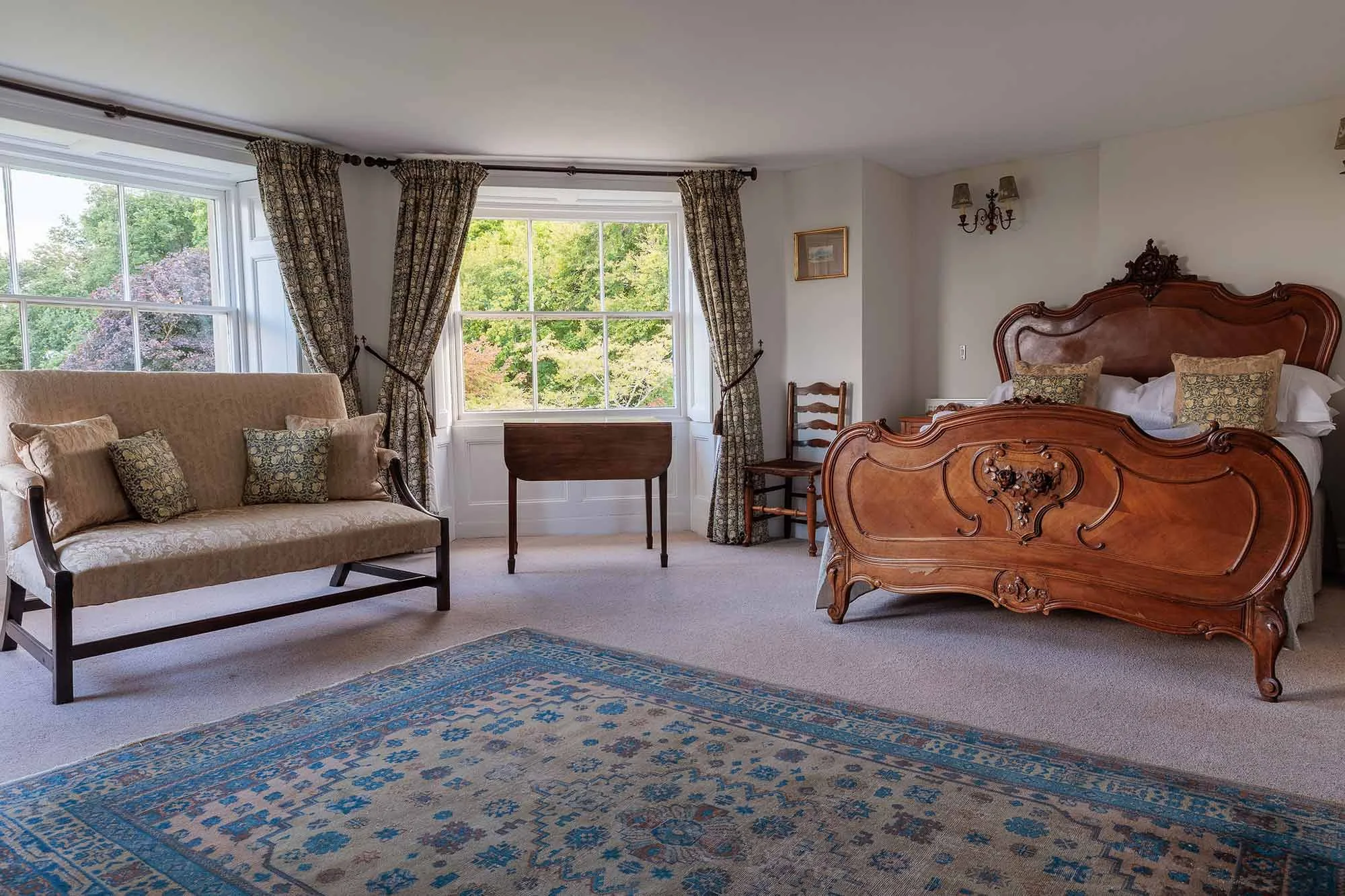 Homme-House-Maple-Room