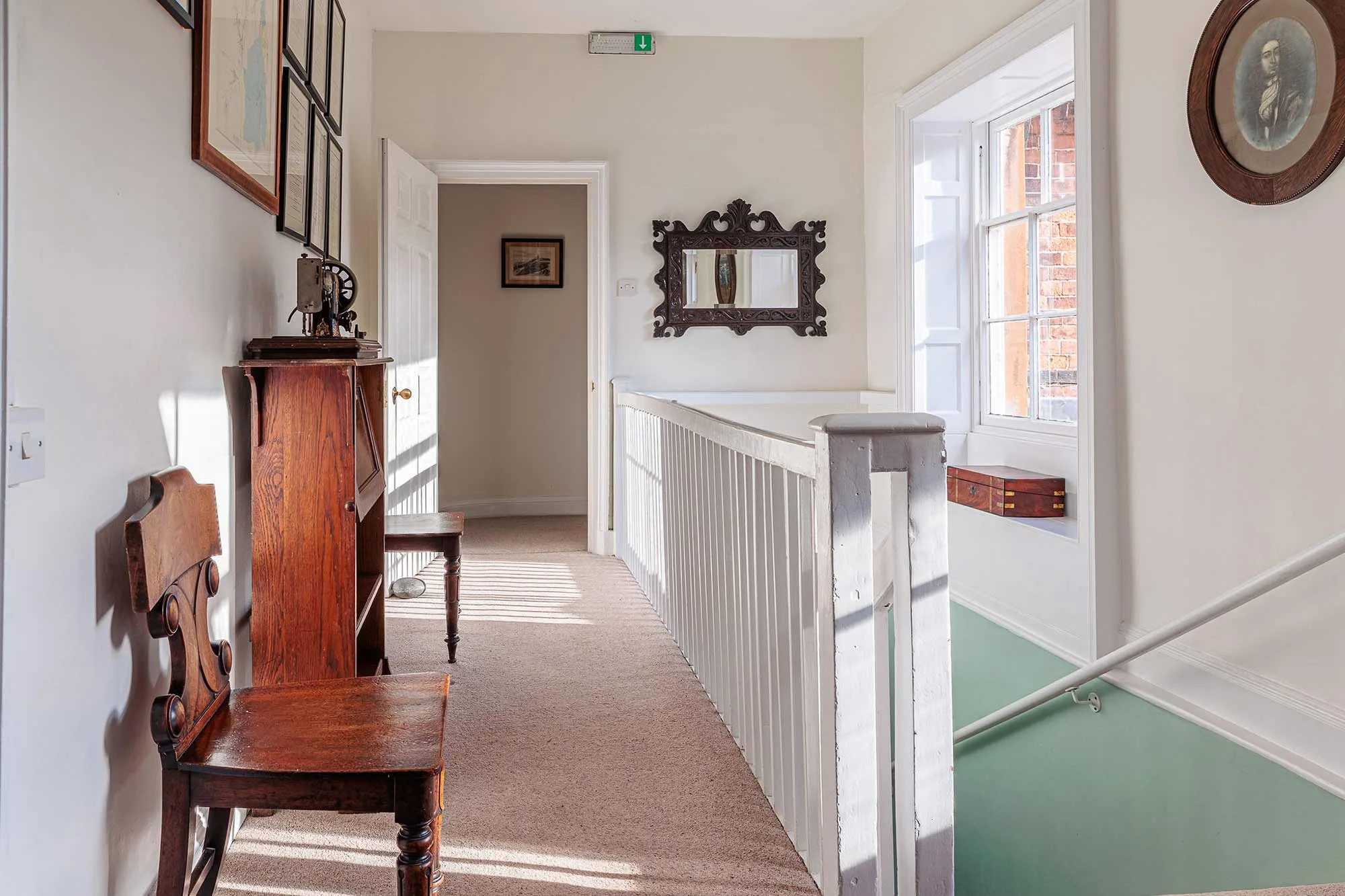 Homme-House-Second-Floor-Landing-2